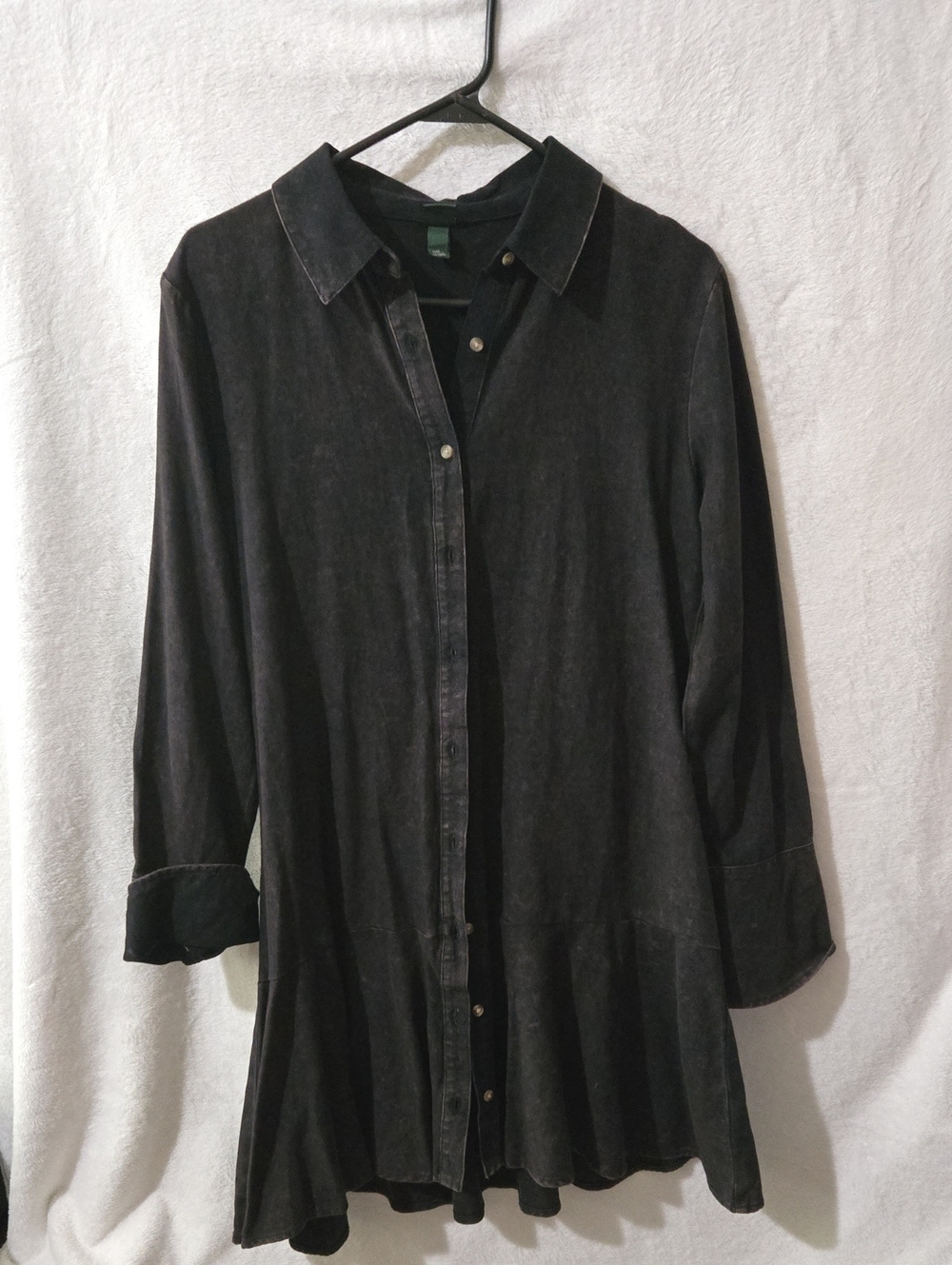 wild fable Black Button-Front Longline Top